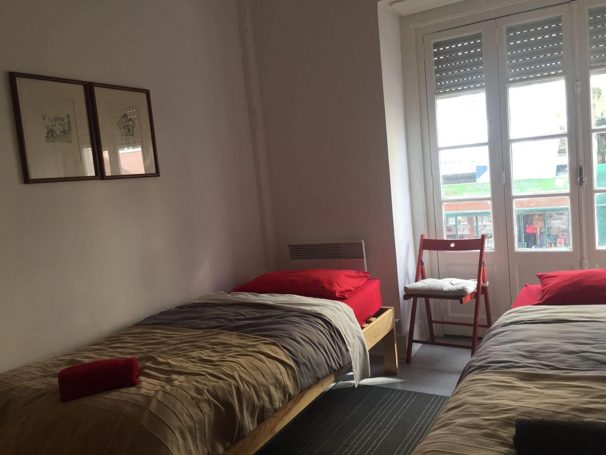 Sunny - And Guest house Lisbon